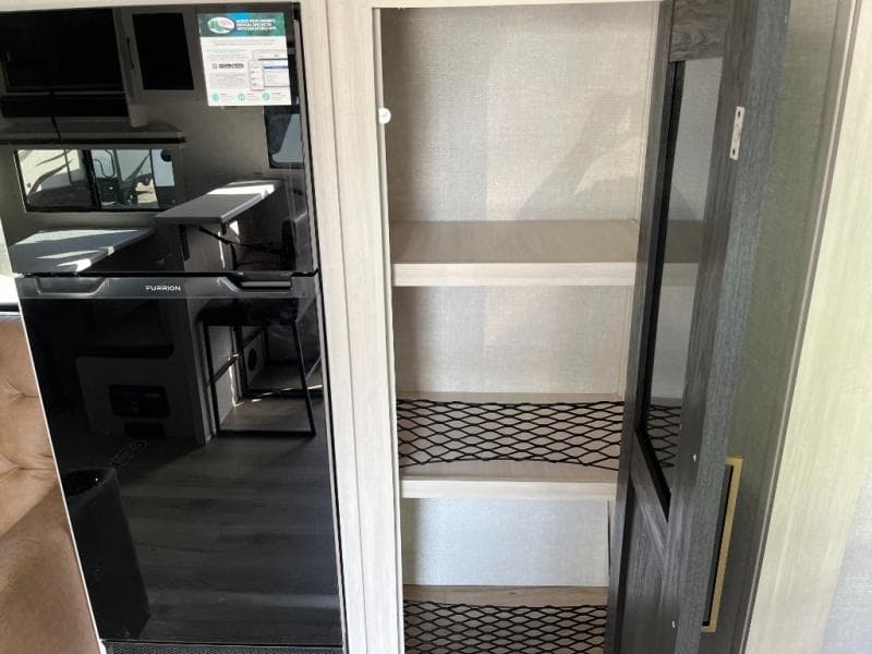 2025 Surveyor 2025 Surveyor SURVEYOR GRAND - thumbnail 13