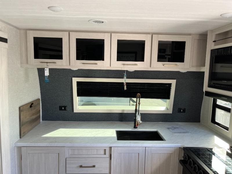 2025 Surveyor 2025 Surveyor SURVEYOR GRAND - thumbnail 14