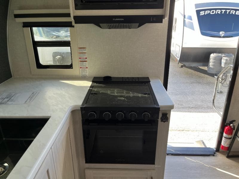 2025 Surveyor 2025 Surveyor SURVEYOR GRAND - thumbnail 17