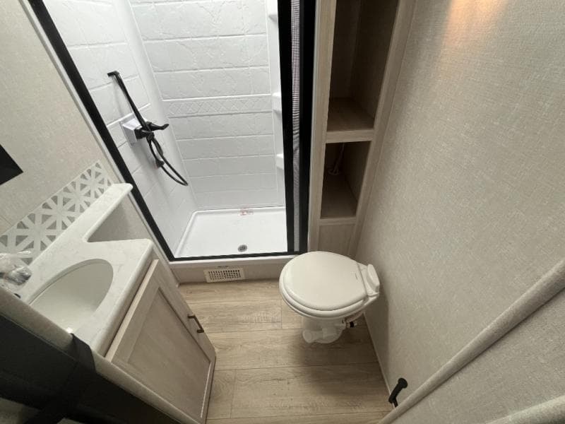 2025 Surveyor 2025 Surveyor SURVEYOR GRAND - thumbnail 27