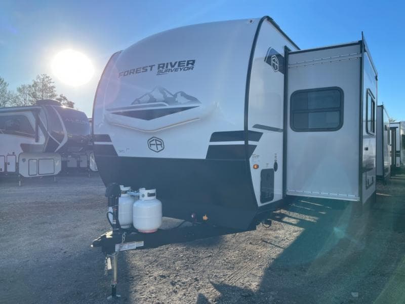 2025 Forest River 2025 Forest River Grand Surveyor - thumbnail 4