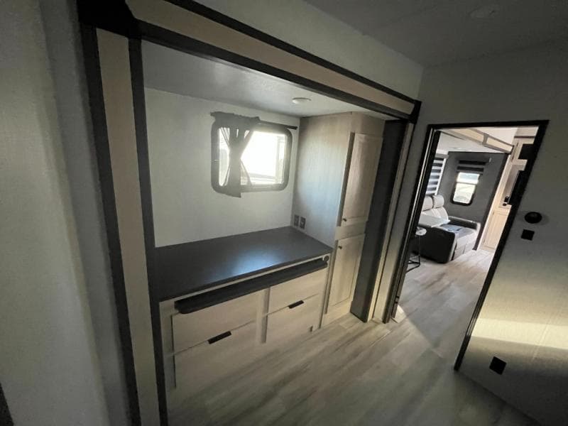 2025 Forest River 2025 Forest River Cardinal - thumbnail 24