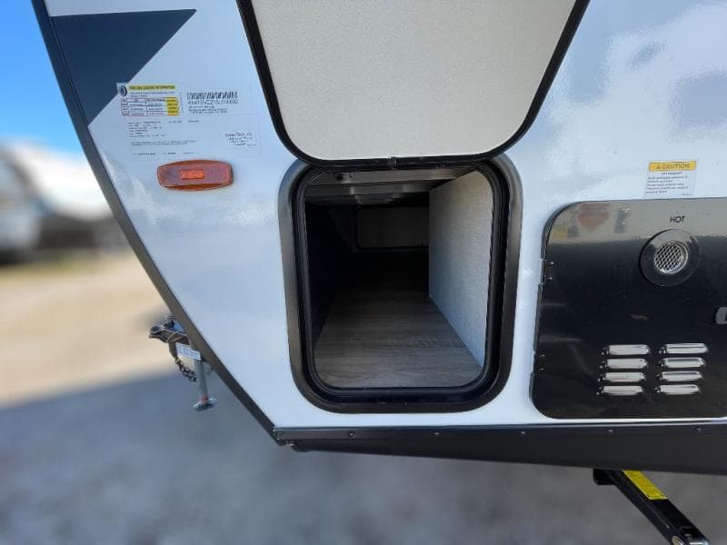 2025 Surveyor 2025 Surveyor Legend - thumbnail 4