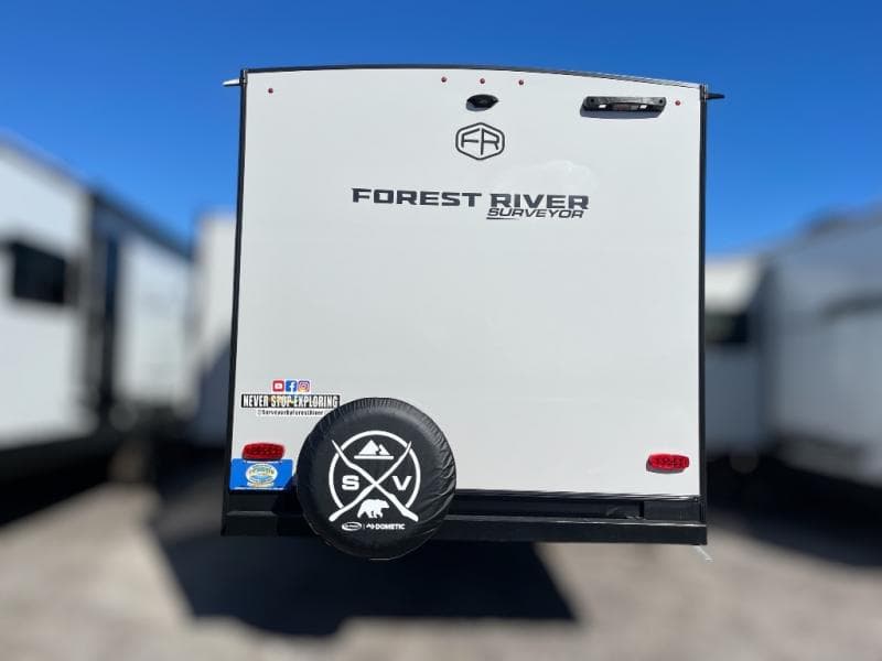 2025 Surveyor 2025 Surveyor Legend - thumbnail 6