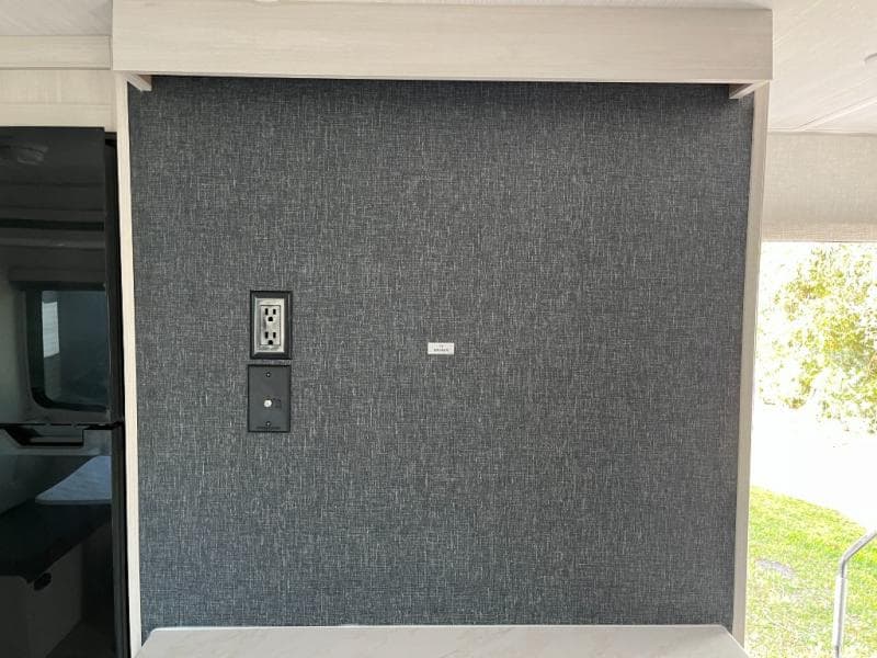 2025 Surveyor Legend 2025 Surveyor Legend Surveyor Legend - thumbnail 12