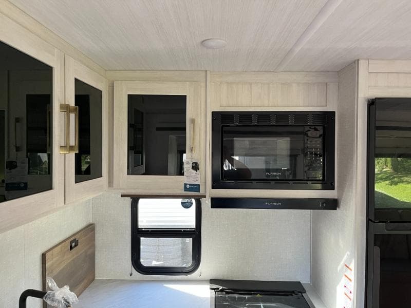 2025 Surveyor Legend 2025 Surveyor Legend Surveyor Legend - thumbnail 18