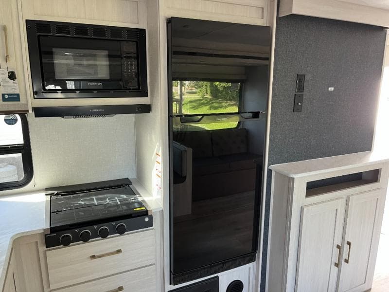 2025 Surveyor Legend 2025 Surveyor Legend Surveyor Legend - thumbnail 20