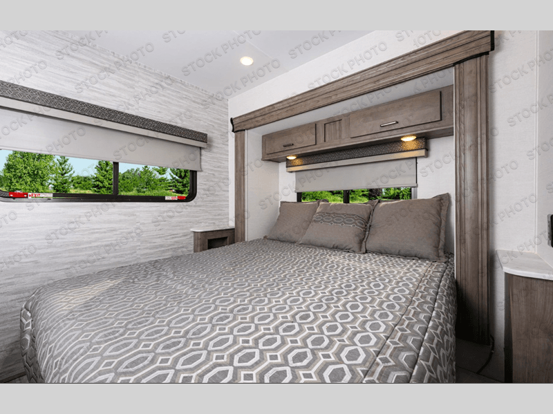 2025 Gulf Stream 2025 Gulf Stream Conquest - thumbnail 32