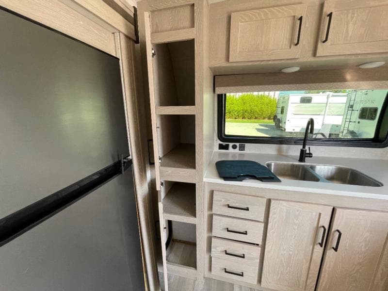 2023 Flagstaff 2023 Flagstaff Micro Lite - thumbnail 19