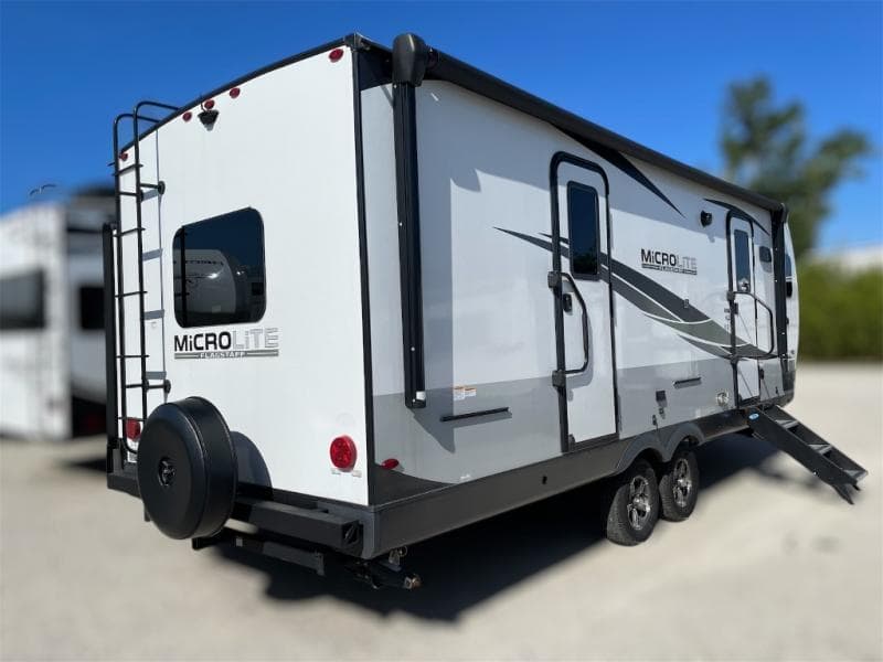 2023 Flagstaff 2023 Flagstaff Micro Lite - thumbnail 6