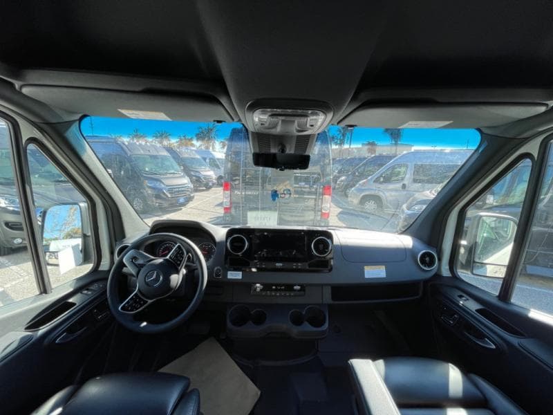 2025 Pleasure-Way 2025 Pleasure-Way Plateau - thumbnail 7