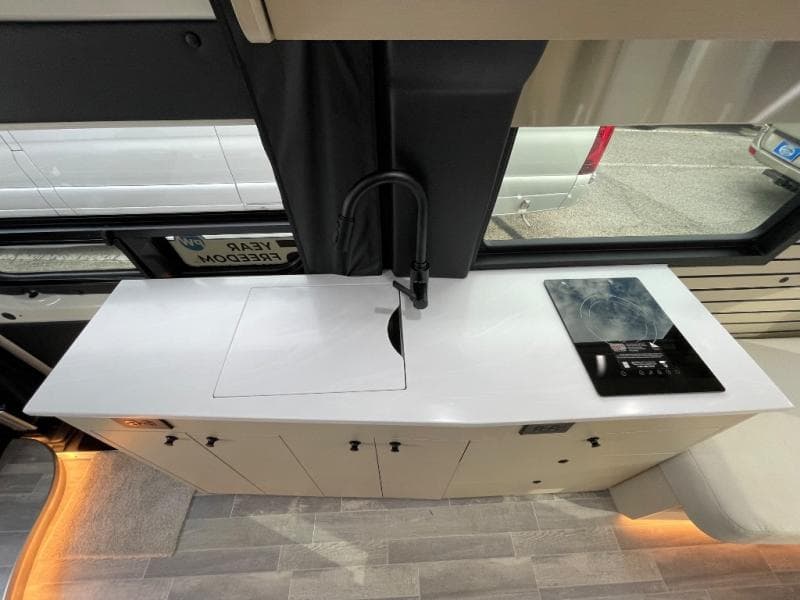 2025 Pleasure-Way 2025 Pleasure-Way Plateau - thumbnail 17