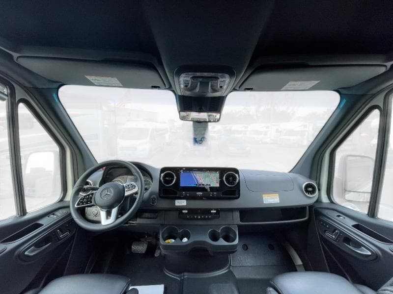 2025 Pleasure-Way 2025 Pleasure-Way Plateau - thumbnail 7