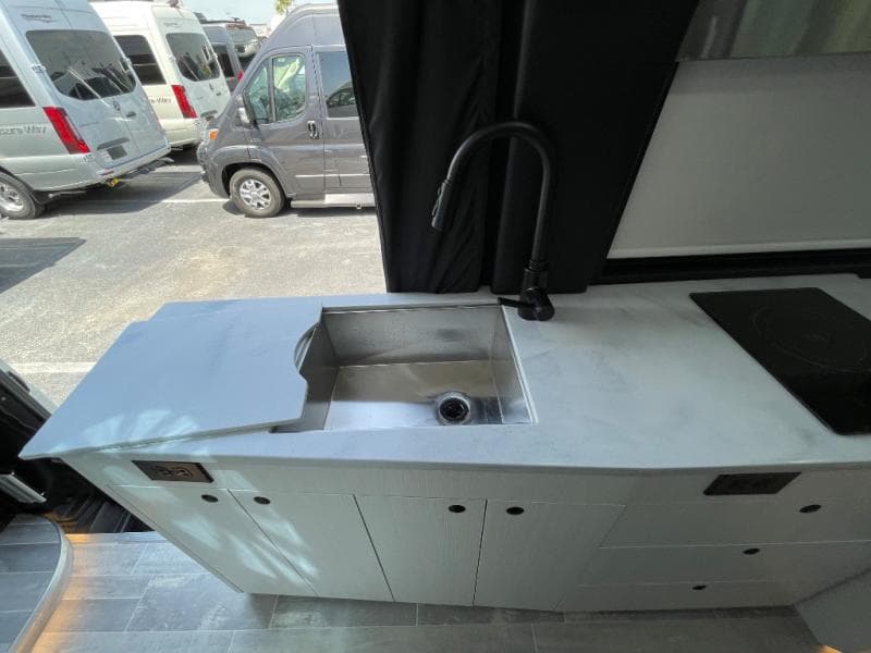 2025 Pleasure-Way 2025 Pleasure-Way Plateau - thumbnail 16