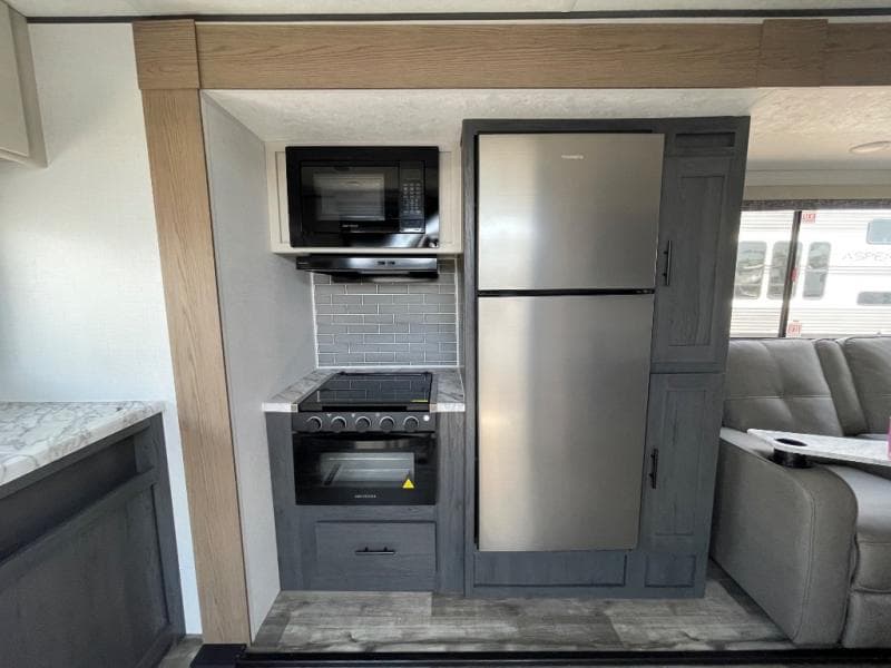 2025 Dutchmen 2025 Dutchmen Aspen Trail - thumbnail 20