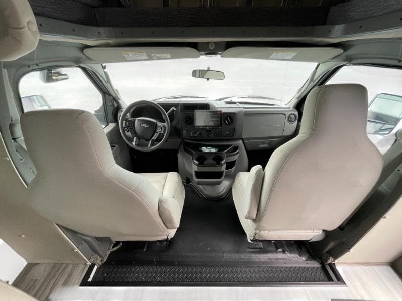 2025 Gulf Stream 2025 Gulf Stream Conquest - thumbnail 22