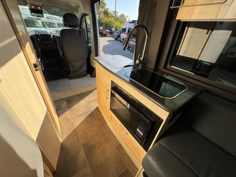 2021 Pleasure-Way 2021 Pleasure-Way Lexor - thumbnail 9