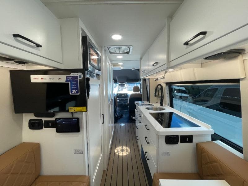 2025 Coachmen 2025 Coachmen Galleria - thumbnail 14