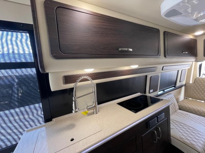 2025 Midwest Automotive Designs 2025 Midwest Automotive Designs Passage - thumbnail 11