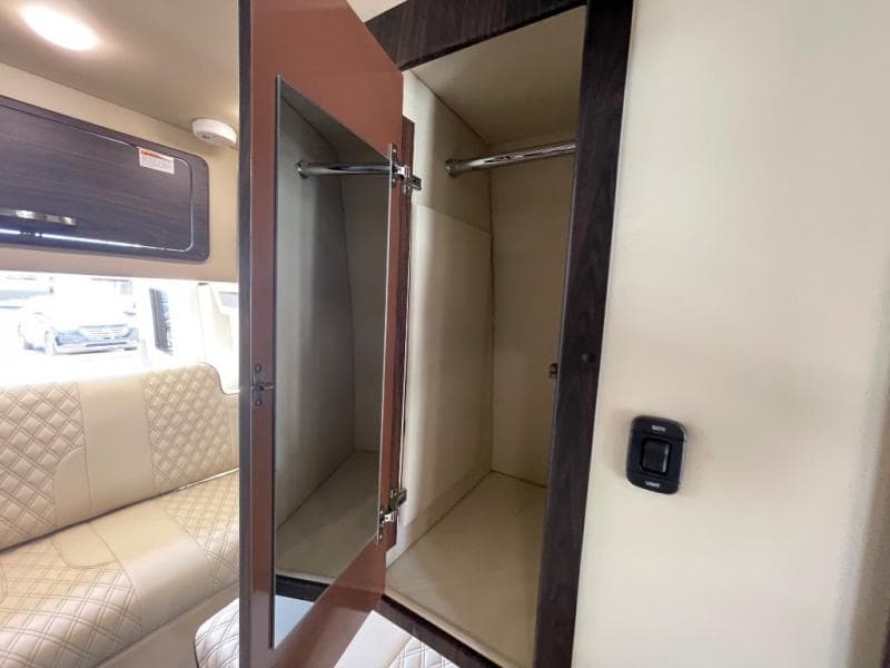 2025 Midwest Automotive Designs 2025 Midwest Automotive Designs Passage - thumbnail 19