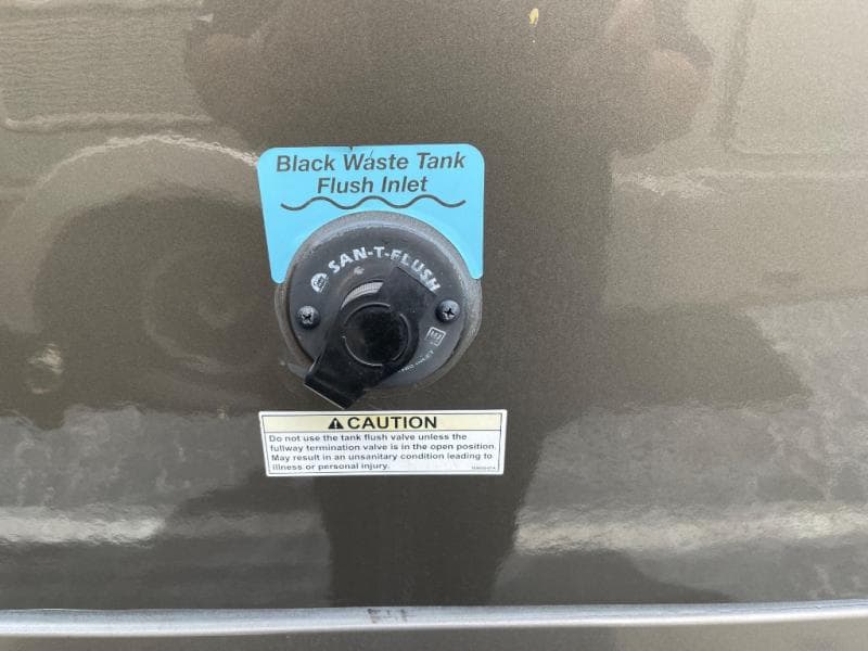 2019 Winnebago 2019 Winnebago Navion - thumbnail 48