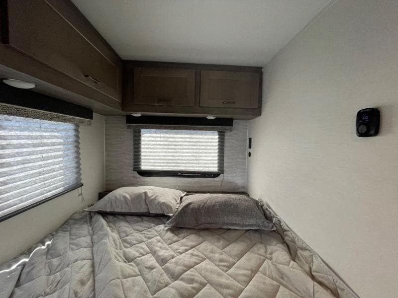 2025 Gulf Stream 2025 Gulf Stream Conquest - thumbnail 12