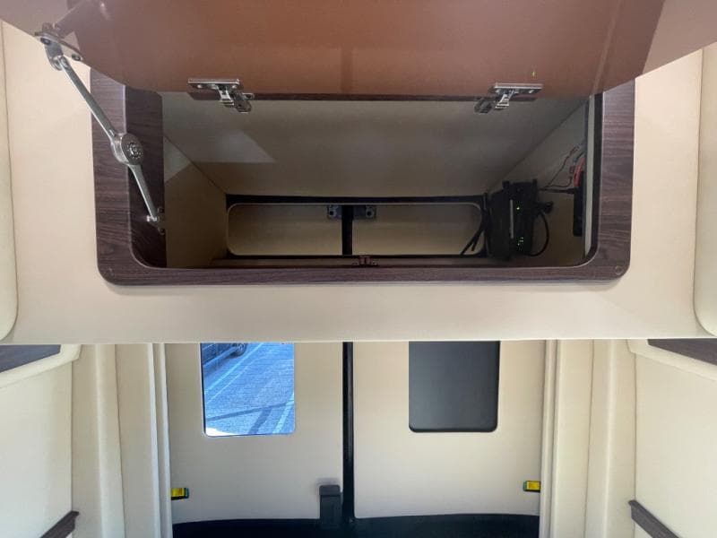 2025 Midwest Automotive Designs 2025 Midwest Automotive Designs Passage - thumbnail 11