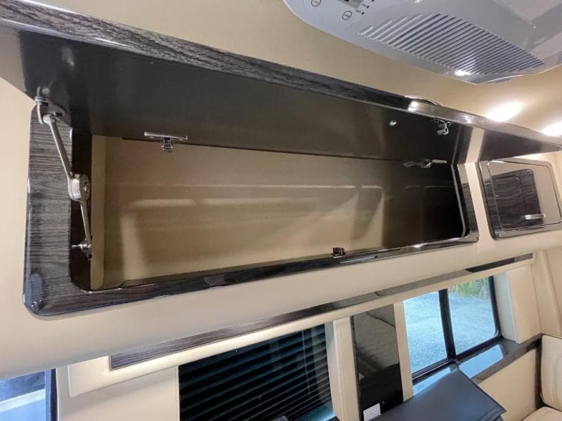 2025 Midwest Automotive Designs 2025 Midwest Automotive Designs Passage - thumbnail 17