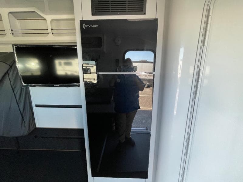 2025 inTech RV 2025 inTech RV Black Wing - thumbnail 13