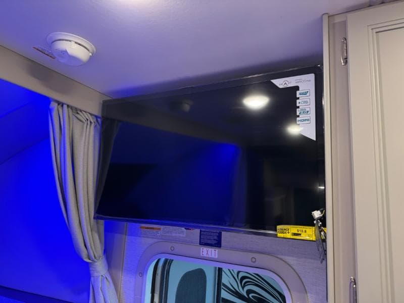 2025 Thor Motor Coach 2025 Thor Motor Coach Thor Motor Coach Magnitude - thumbnail 16