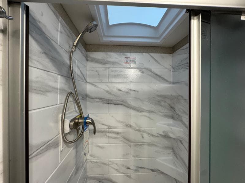 2025 Thor Motor Coach 2025 Thor Motor Coach Thor Motor Coach Magnitude - thumbnail 25