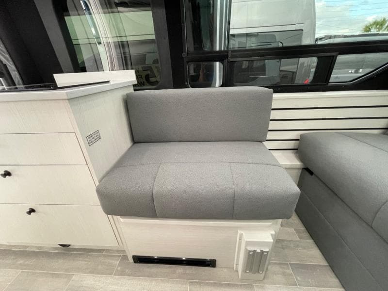 2025 Pleasure-Way 2025 Pleasure-Way Ontour - thumbnail 25