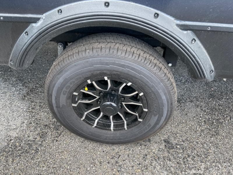 2025 Surveyor 2025 Surveyor Grand Surveyor - thumbnail 11