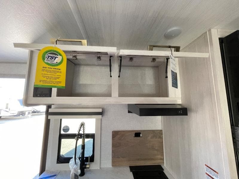 2025 Surveyor 2025 Surveyor Grand Surveyor - thumbnail 27