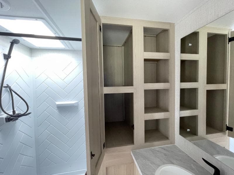 2025 Cardinal 2025 Cardinal Cardinal - thumbnail 40