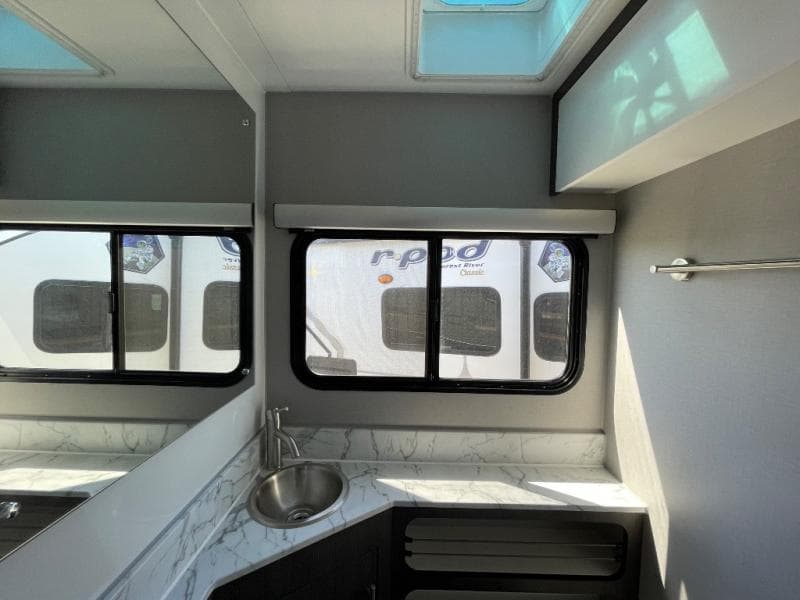 2025 inTech RV 2025 inTech RV O-V-R - thumbnail 13