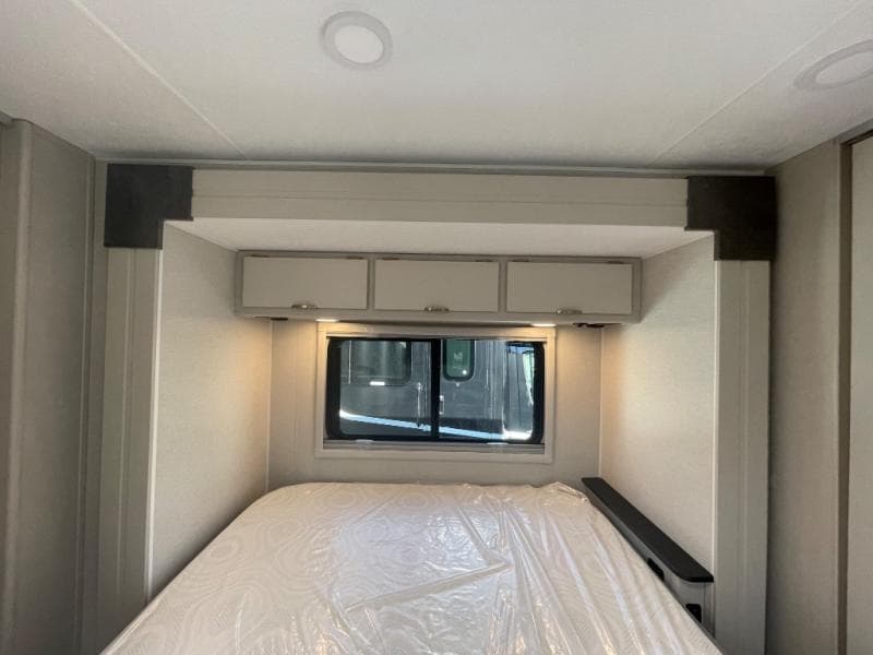 2025 Coachmen 2025 Coachmen Prism Select - thumbnail 12