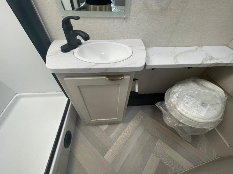 2025 Coachmen 2025 Coachmen Prism Select - thumbnail 15