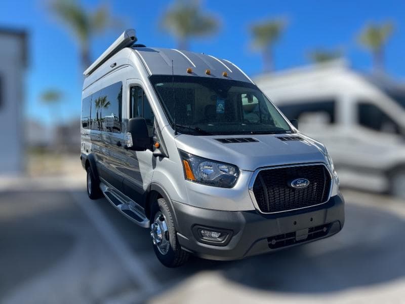 2025 Pleasure-Way 2025 Pleasure-Way Ontour - image 1