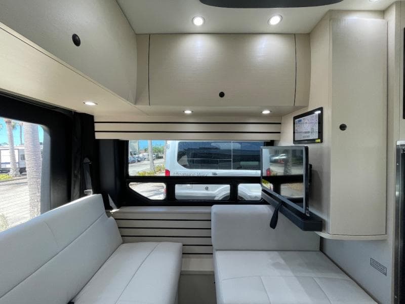 2025 Pleasure-Way 2025 Pleasure-Way Ontour - thumbnail 12