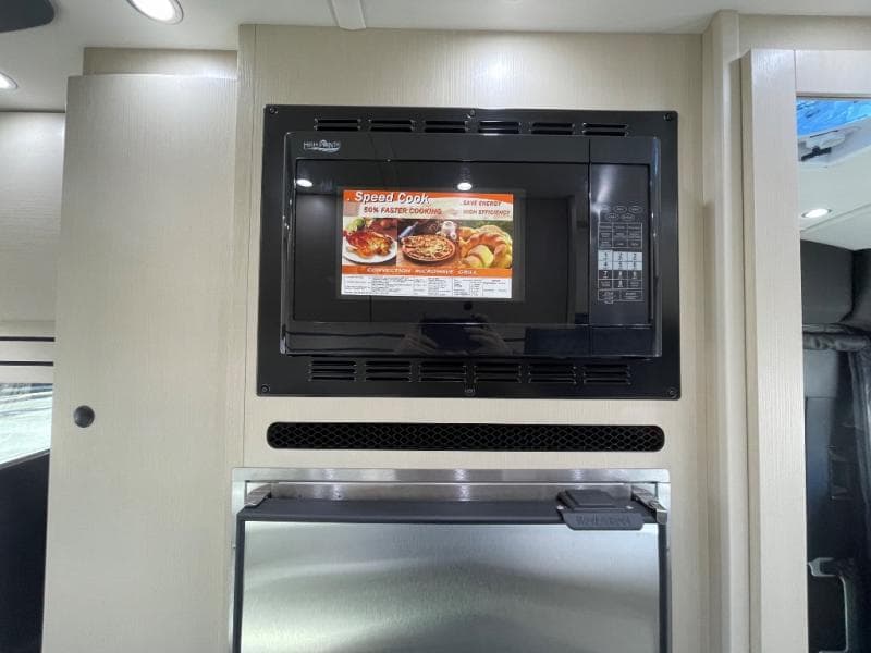 2025 Pleasure-Way 2025 Pleasure-Way Ontour - thumbnail 16