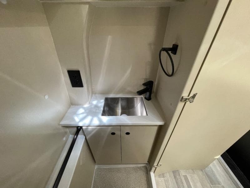 2025 Pleasure-Way 2025 Pleasure-Way Ontour - thumbnail 21