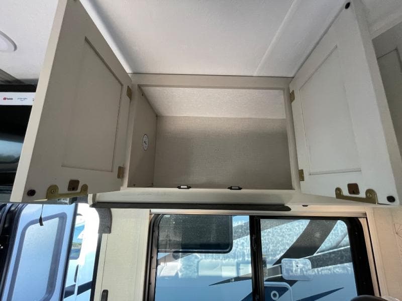 2025 Coachmen 2025 Coachmen Prism Select - thumbnail 15