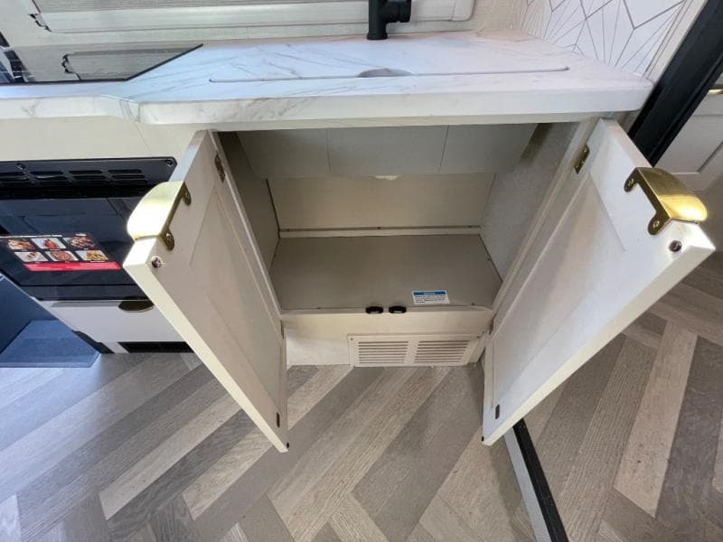 2025 Coachmen 2025 Coachmen Prism Select - thumbnail 20