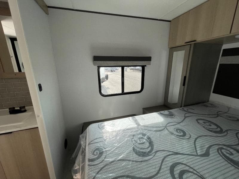 2025 Dutchmen 2025 Dutchmen Kodiak - thumbnail 33