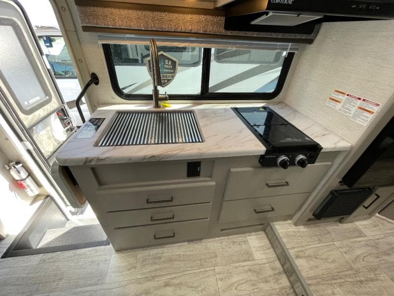 2025 Thor Motor Coach 2025 Thor Motor Coach Chateau Espec Essential - thumbnail 12