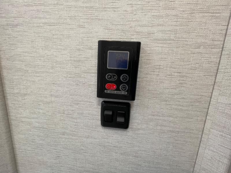 2025 Thor Motor Coach 2025 Thor Motor Coach Chateau Espec Essential - thumbnail 19