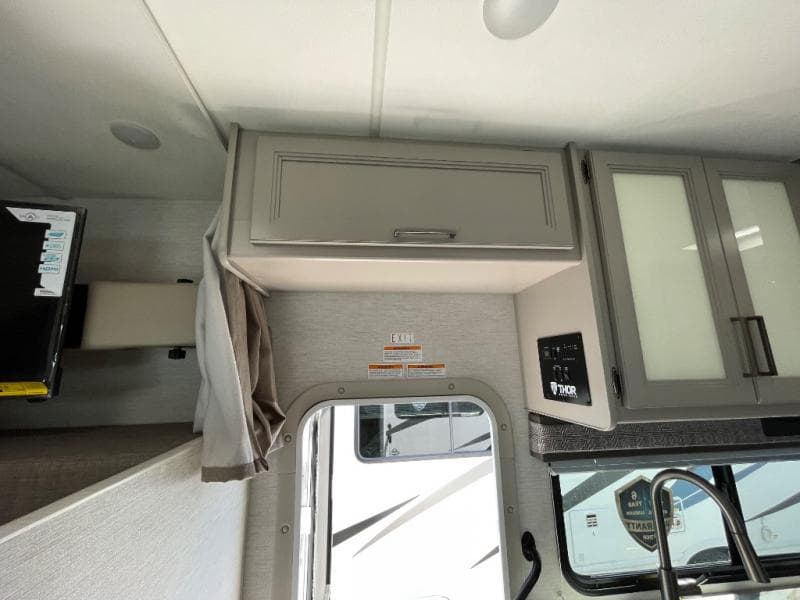 2025 Thor Motor Coach 2025 Thor Motor Coach Chateau Espec Essential - thumbnail 9