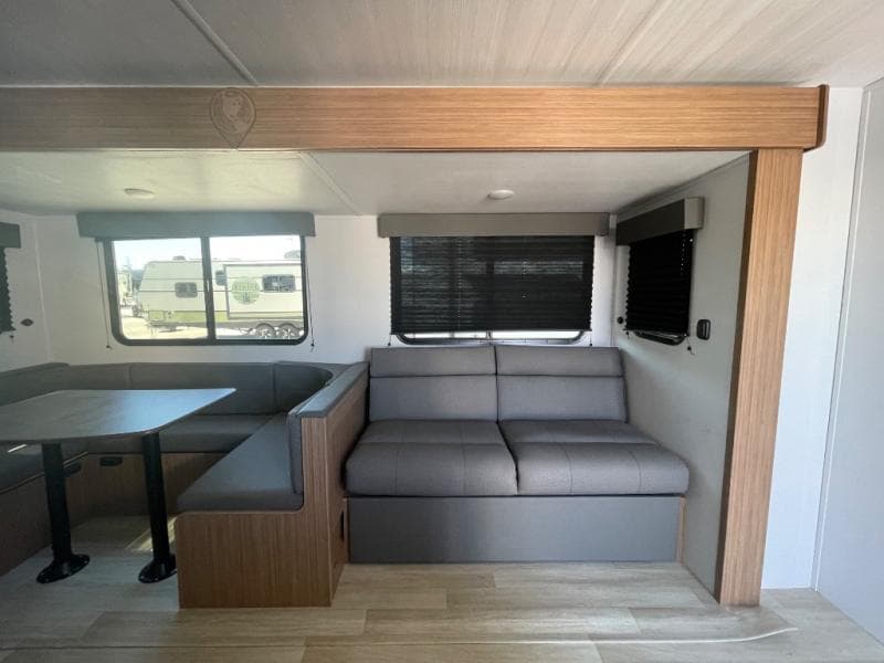 2025 Keystone RV 2025 Keystone RV Passport Classic - thumbnail 13