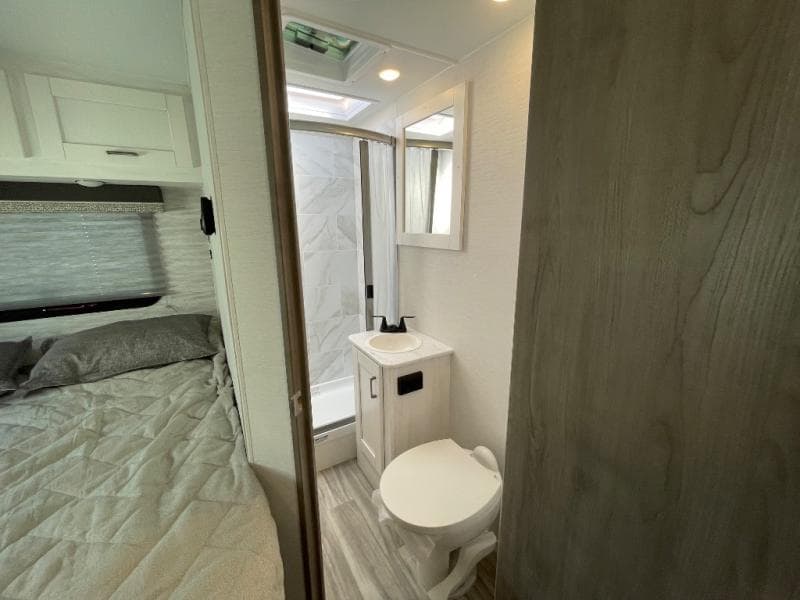 2025 Gulf Stream 2025 Gulf Stream Conquest - thumbnail 22